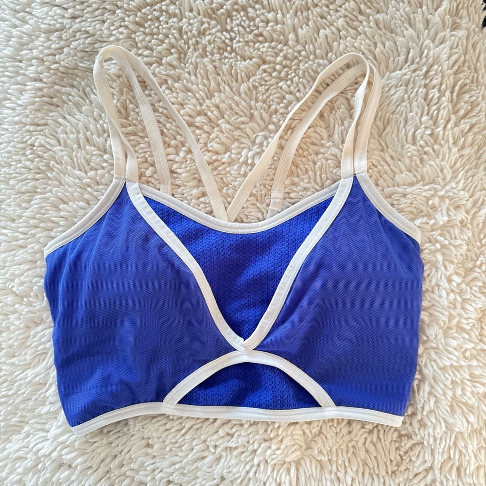 Colsie Blue Mesh Front Cutout Crisscross Back Sports Bra Small